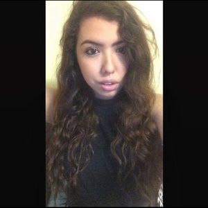 Meet your Posher, Janeth